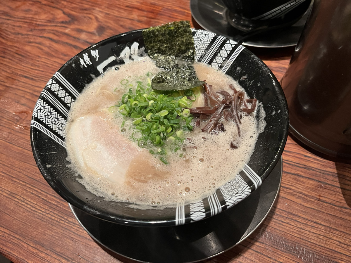 福岡一おいしい博多ラーメン！